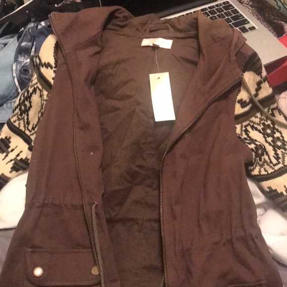 Jacket - Picture 3 of 3